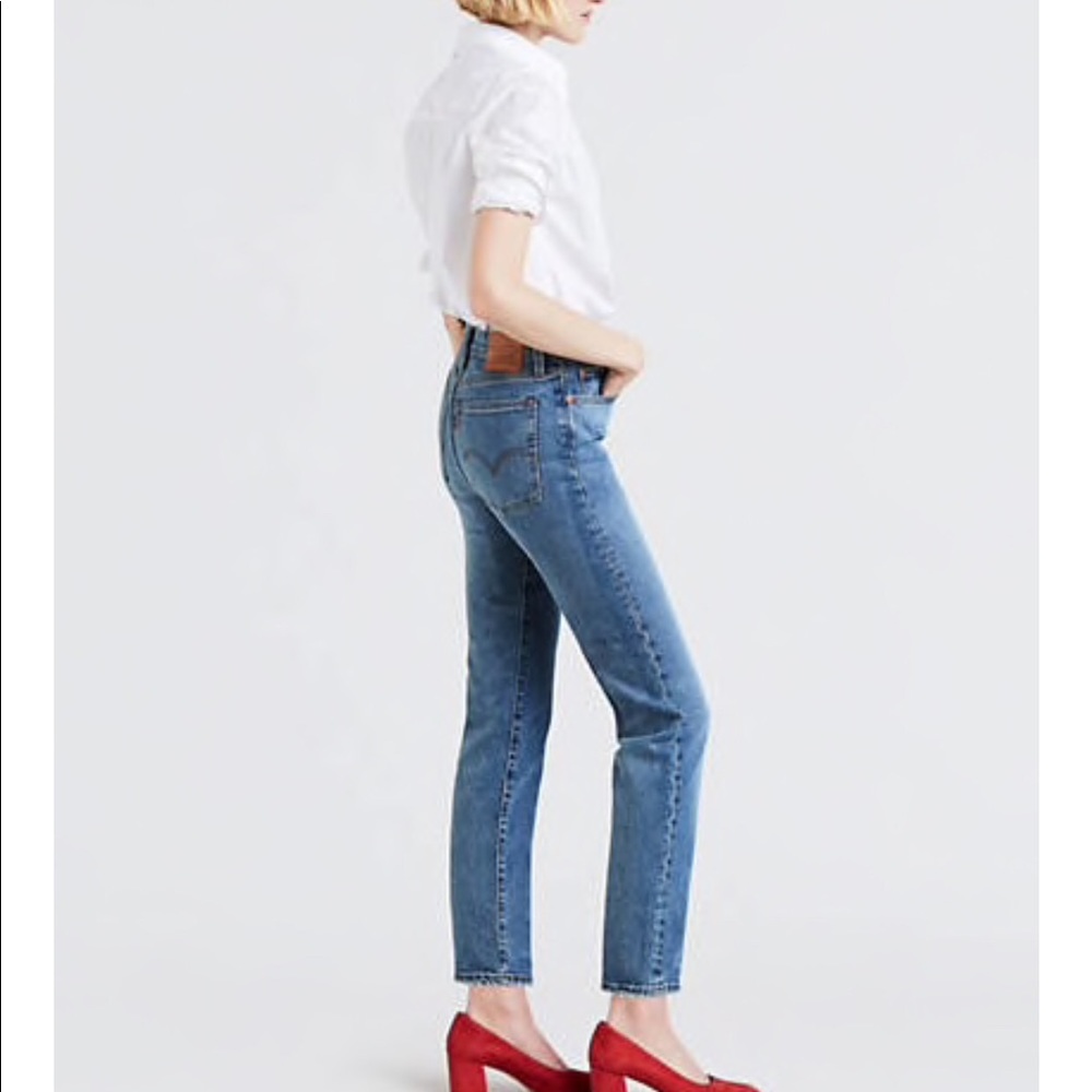 Wedgie Fit Levi’s